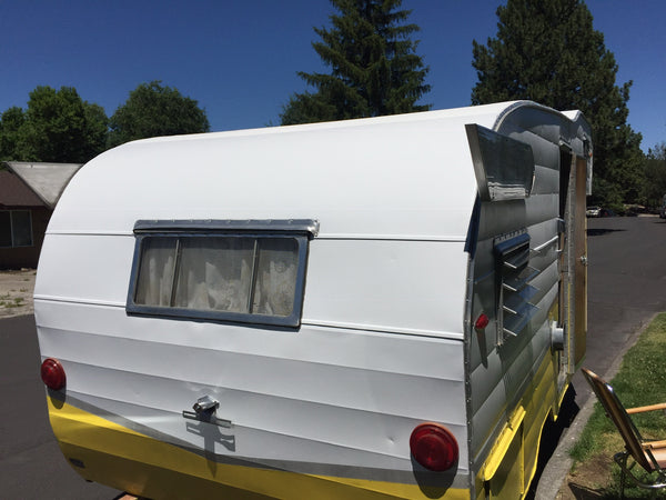 Vintage 1961 Shasta Astroflyte Travel Trailer