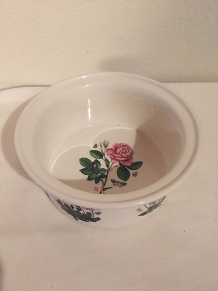 Portmeirion The Botanic Garden Small souffle dish- Daisy- 5" diameter/ 3" high