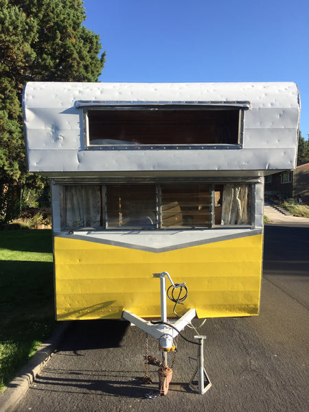 Vintage 1961 Shasta Astroflyte Travel Trailer
