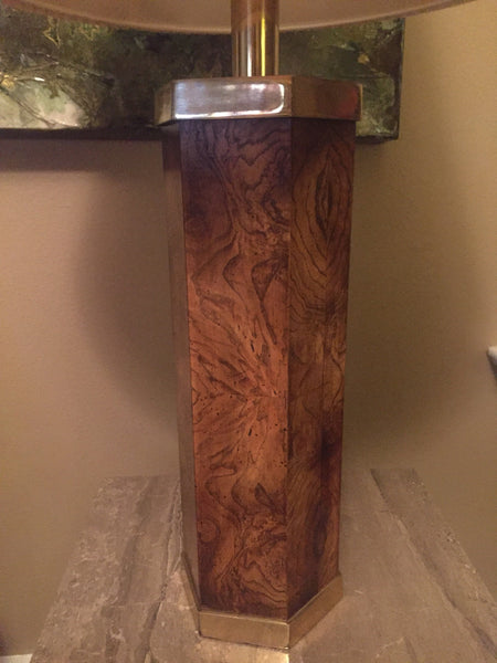 Vintage Hexagon Burled Wood and Brass Tall Table Lamp in the style of Milo Baughman