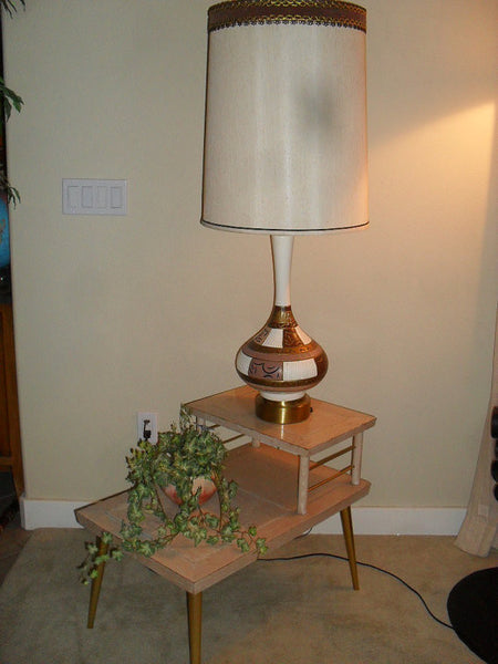 Retro Two Tiered Side Table from Lane manufactured in 1960s