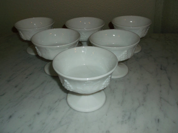 Set of 6 Vintage White milk glass Sherbet dish from the Indiana Glass Co