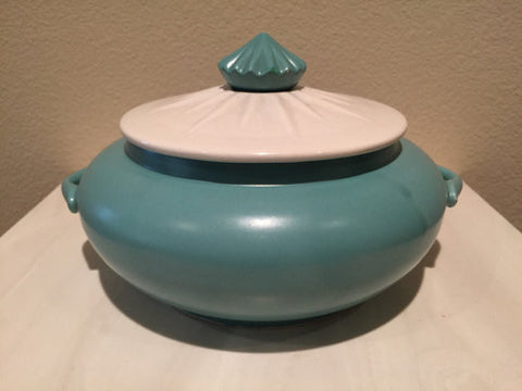 Vintage Pottery A. C. Davey of California #316 casserole dish with lid, turquoise and white