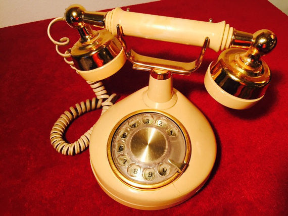 Vintage Hollywood Regency Rotary Dial telephone