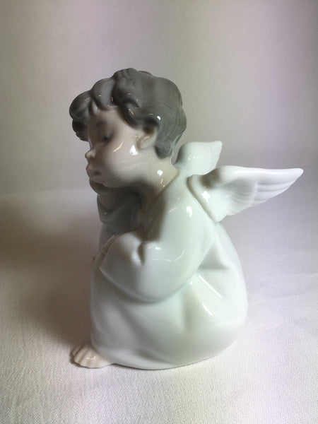 ON SALE - LLadro Angel Thinking #4539